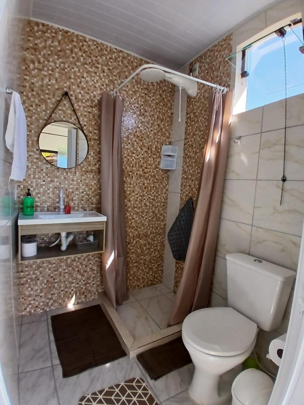 La Casita Casa Familiar Hospedagem E Camping Urbano Navegantes Extérieur photo