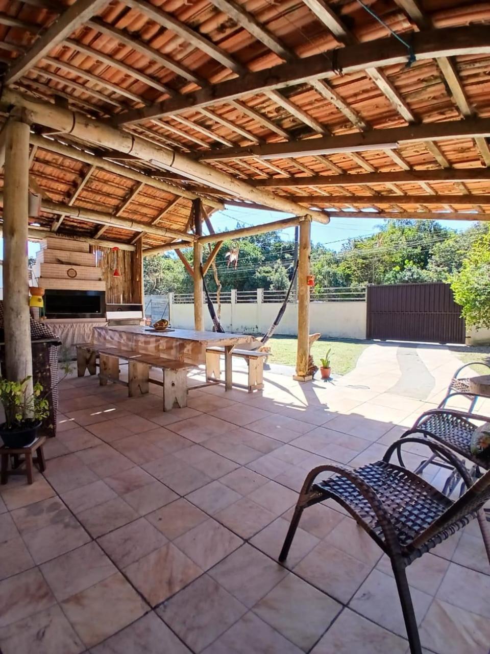 La Casita Casa Familiar Hospedagem E Camping Urbano Navegantes Extérieur photo